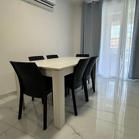 Family 2br In Fgura - By Hostmt Apartament *