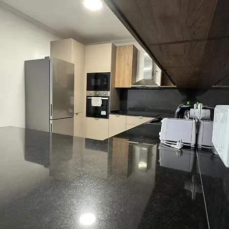 Family 2br In Fgura - By Hostmt Lejlighed *
