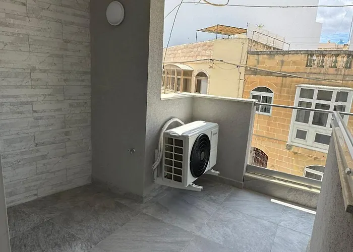 Family 2br In Fgura - By Hostmt Apartamento Ta' Penza